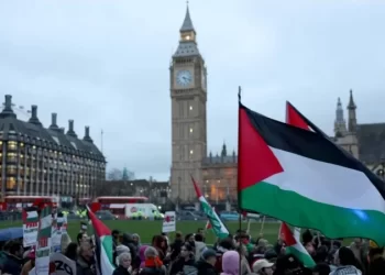 بريطانيا وأستراليا وكندا تعترف رسمياً بدولة فلسطين.. والبرتغال تلوّح بخطوة مماثلة