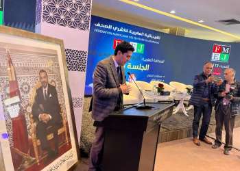 بوخصاص: مشروع قانون المجلس الوطني للصحافة يكرّس نفوذ الناشرين ويقصي المهنيين