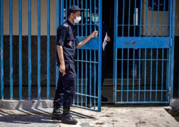 المحاكم المغربية تعتمد العقوبات البديلة لتخفيف الضغط على السجون