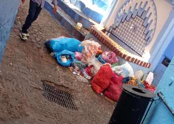 الأزبال تحاصر ساكنة شفشاون ،فمن المسؤول. ؟