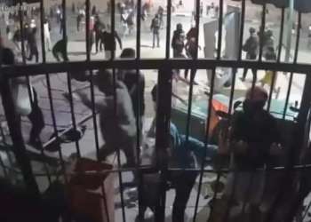 تورط عناصر محسوبة على البوليساريو في اقتحام مركز الدرك بالقليعة ومحاولة سرقة أسلحة