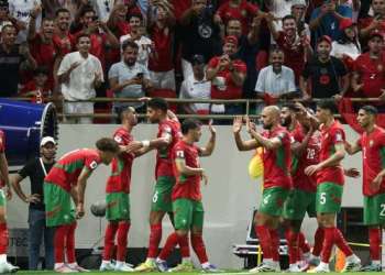 الكاف يعلن برنامج مباريات “أسود الأطلس” في كأس أمم إفريقيا بالمغرب
