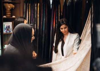 مغربيات يحتفين بالقفطان الأصيل لحماية الثرات الوطني
