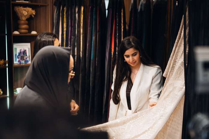 مغربيات يحتفين بالقفطان الأصيل لحماية الثرات الوطني