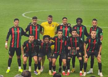 تعادل مثير بين الجيش الملكي والأهلي في دوري أبطال أفريقيا