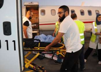 نقل جوي استعجالي لسيدة حامل في حالة حرجة من العيون إلى أكادير