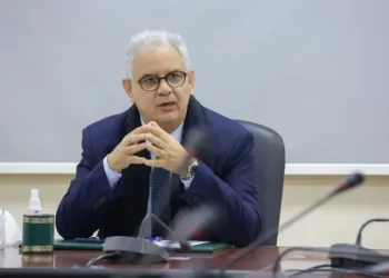 عشر سنوات من النموذج التنموي بالصحراء المغربية.. بركة يستعرض طفرة اقتصادية وبنى تحتية استراتيجية