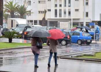 الأرصاد الجوية: أجواء باردة وتساقطات مطرية متفرقة بالمغرب