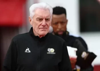 هوغو بروس..  يثير الجدل حول أجواء وتنظيم كأس أمم إفريقيا