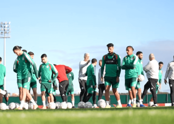 المنتخب الجزائري يباشر تحضيراته في الرباط استعدادًا لمواجهة السودان في افتتاح «كان 2025»