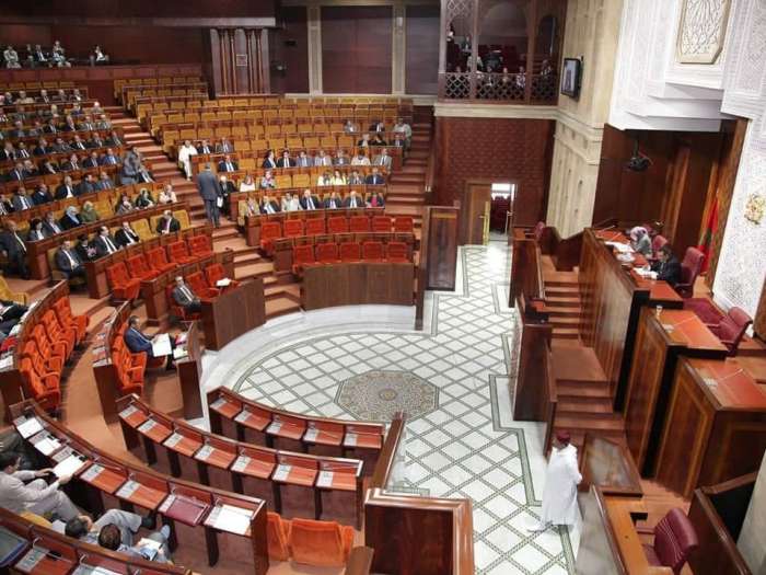 ملفات في قضايا المال العام تساءل عشرات المنتخبين 