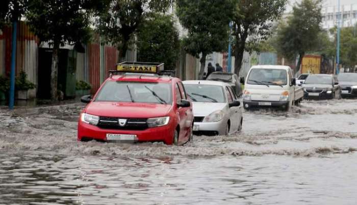 طقس.. وزارة التجهيز والماء تعبئ إمكانياتها لضمان انسيابية السير وتأمين سلامة مستعملي الطرق 