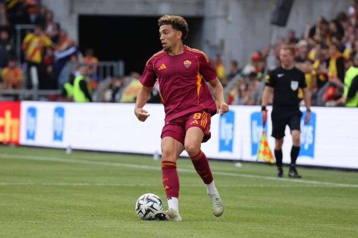 جامعة الكرة تقلب الطاولة على روما وتلزمها على إرسال نايل العيناوي قبل مواجهة الليلة بالسيري إي 