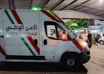 توقيف سائق سيارة أجرة بالعروي بحوزته آلاف الأقراص الطبية المهربة