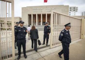 وكيل الملك بالرباط ينفي إضراب معتقلين سنغاليين عن الطعام ويكشف معطيات قضية أحداث الشغب