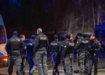 قضية مقتل المغربي عبد الرحيم المنصوري تهز إيطاليا.. توسيع التحقيق وملاحقة خمسة عناصر من الشرطة