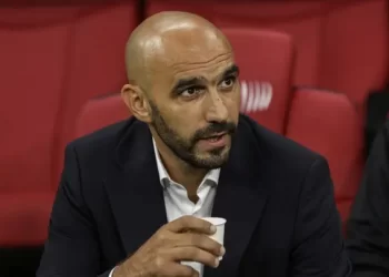 الركراكي يودّع المنتخب بكلمات مؤثرة ويشيد بدعم الجماهير المغربية