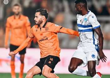 قاتل يقود نهضة بركان إلى نصف نهائي دوري الأبطال