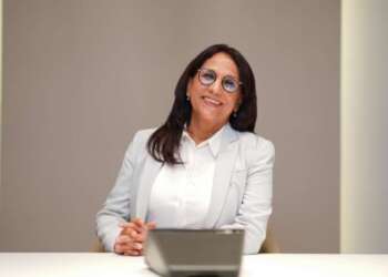 تكريم آمنة بوعياش في مجلس العموم البريطاني بجائزة دولية لمناهضة توظيف الدين سياسياً