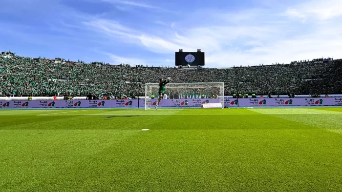 الدورة 16 تشعل صراع البطولة الاحترافية.. نتائج قوية وتقلبات جديدة في الترتيب 