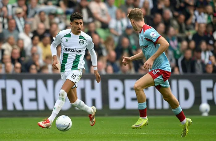 يونس طه يفرض نفسه في هولندا ويشعل صراع شالكه وأندرلخت لضمه 