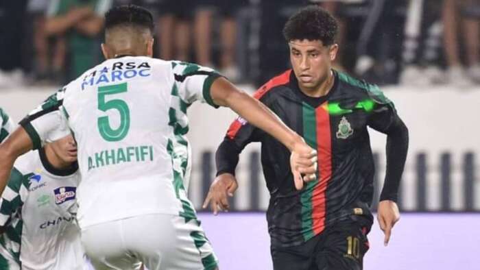 الرباط على موعد مع كلاسيكو مشتعل بين الجيش الملكي والرجاء الرياضي 