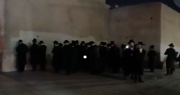 استنفار أمني بمراكش بعد إحياء طقوس دينية قرب قوس باب دكالة 