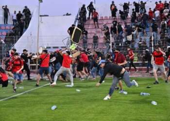 شغب الجماهير الجزائرية يُفشل أجواء القمة ويشوّه صورة كرة القدم الإفريقية