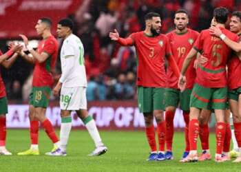 المحترفون المغاربة بين بريق التألق وتحديات الجاهزية قبل المواعيد الكبرى