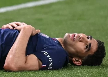 حكيمي يتحدى الإصابة برسالة قوية بعد غيابه عن إياب نصف النهائي