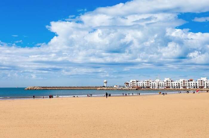 استقرار جوي مرتقب وارتفاع تدريجي في درجات الحرارة بالمغرب 