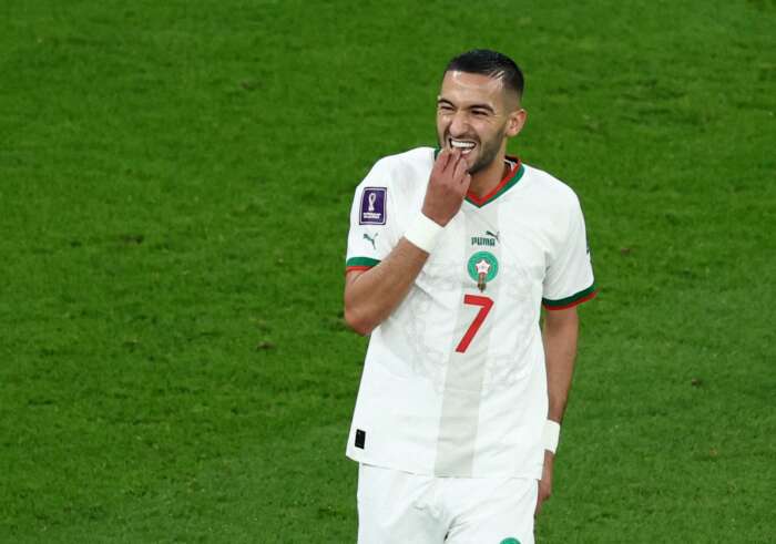غياب زياش عن معسكر الأسود يفتح باب التساؤلات حول مستقبله مع المنتخب الوطني 