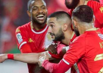 حكيم زياش يقود الوداد الرياضي لاكتساح حسنية أكادير بثلاثية