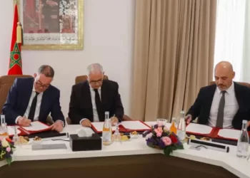 الرباط: توقيع عقد امتياز جديد لتطوير وتوسيع شبكة الطرق السيارة بالمغرب