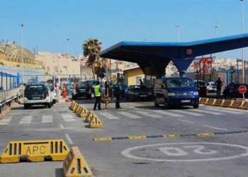 إسبانيا تنفي إغلاق المعابر مع المغرب وتؤكد استمرار حركة العبور بشكل عادي