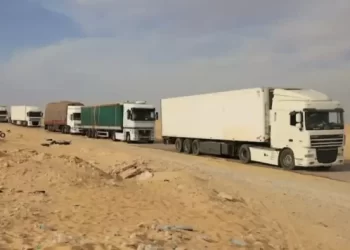 استهداف شاحنات مغربية بمالي يثير مخاوف أمنية حول مستقبل التجارة في الساحل الإفريقي