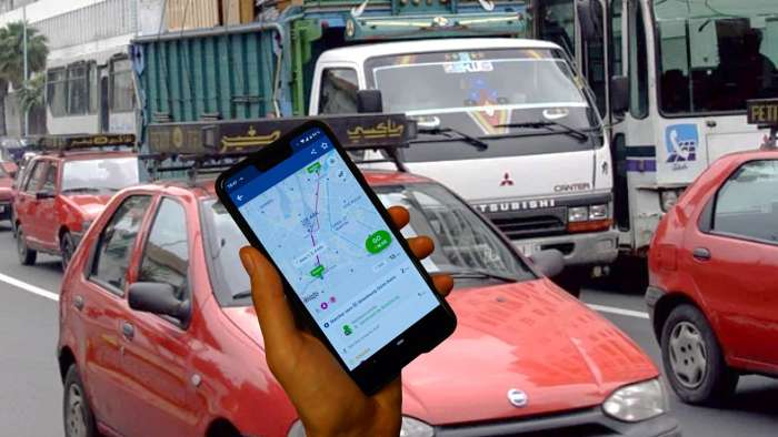 لفتيت: دراسة استراتيجية لتقنين النقل عبر التطبيقات الذكية مع ضمان المنافسة وحماية المهنيين 