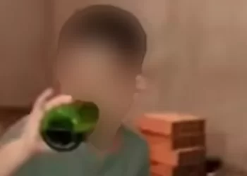 توقيف شقيقي المشتبه فيه الرئيسي في قضية تحريض طفل قاصر على استهلاك الكحول