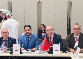 غياث من باكو: العالم الإسلامي لا يحتاج إلى بيانات جديدة بل إلى مشاريع مشتركة تصنع التنمية