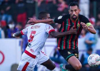 الجيش الملكي يحسم الكلاسيكو أمام الوداد وينفرد بالصدارة
