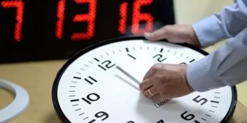بعد قرار الحكومة العودة إلى غرينتش.. الحملة الوطنية تعلن حل لجنتها وتعتبر معركتها قد انتهت