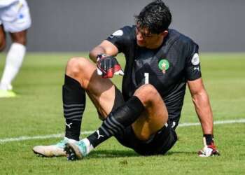 قلق داخل معسكر المنتخب المغربي بعد إصابة ياسين بونو