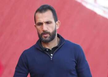 عادل رمزي قبل صدام المغرب وهولندا: القلب مع البلدين والحسم للأقوى