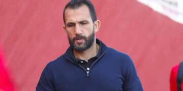 عادل رمزي قبل صدام المغرب وهولندا: القلب مع البلدين والحسم للأقوى