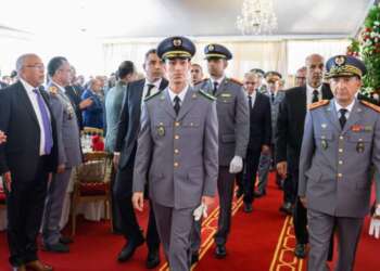 ولي العهد يترأس بالقنيطرة حفل تخرج 304 ضباط مغاربة وأجانب من الكلية الملكية للدراسات العسكرية العليا