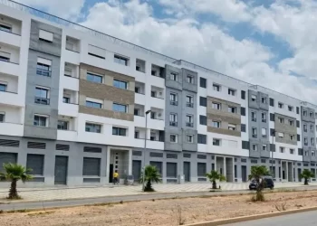 ابتداء من اليوم.. رسم ضريبي إضافي بنسبة 2% على صفقات العقار التي تتجاوز 300 ألف درهم
