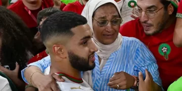 بين الفرح الوطني وفوضى المحتوى… هل تتدخل الجامعة لحماية عائلات لاعبي المنتخب؟