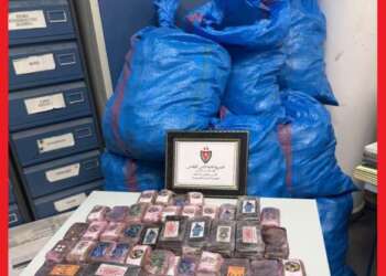 إحباط محاولة لتهريب 460 كيلوغراماً من الشيرا بمعبر الكركارات وتوقيف سائق شاحنة