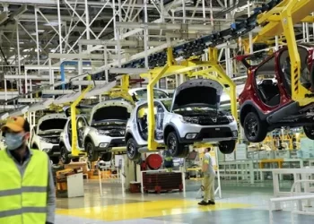مصنعو السيارات الأوروبيون يدافعون عن استثماراتهم في المغرب وسط توجه أوروبي لإعادة التصنيع