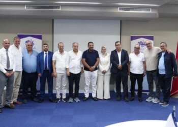 الأصالة والمعاصرة يعلن خريطة مرشحيه بالشمال ويستقطب زينب السيمو